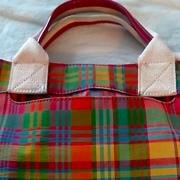 VTG Tommy Hilfiger fabric tote in red/green/yellow and blue plaid - Picture 5 of 8